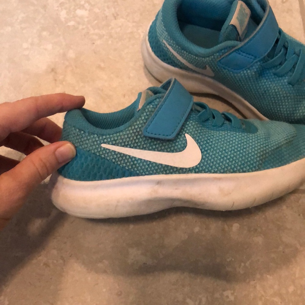 Nike Flex toddler shoes 11